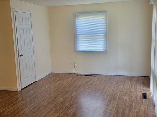 2829 Edgewood Ave