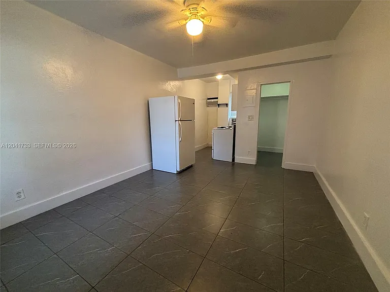1843 Dewey St #110 — Photo 6
