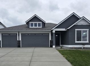 12105 Vincenzo Dr, Pasco, WA