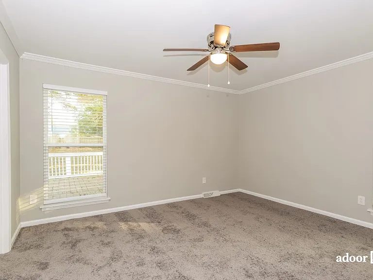 7206 Lancashire Dr #7 — Photo 12