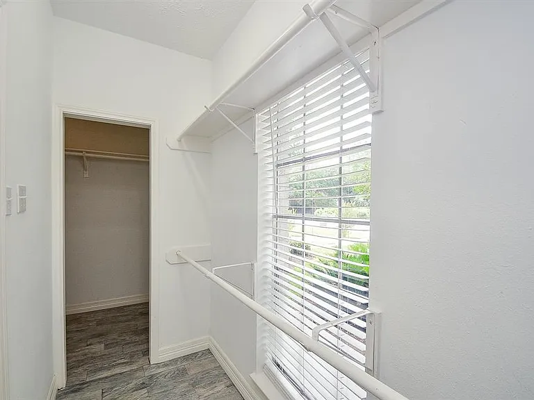 318 N Cypress Estates Cir — Photo 18