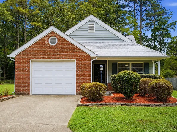 9 Pendleton Ct, Durham, NC 27713
