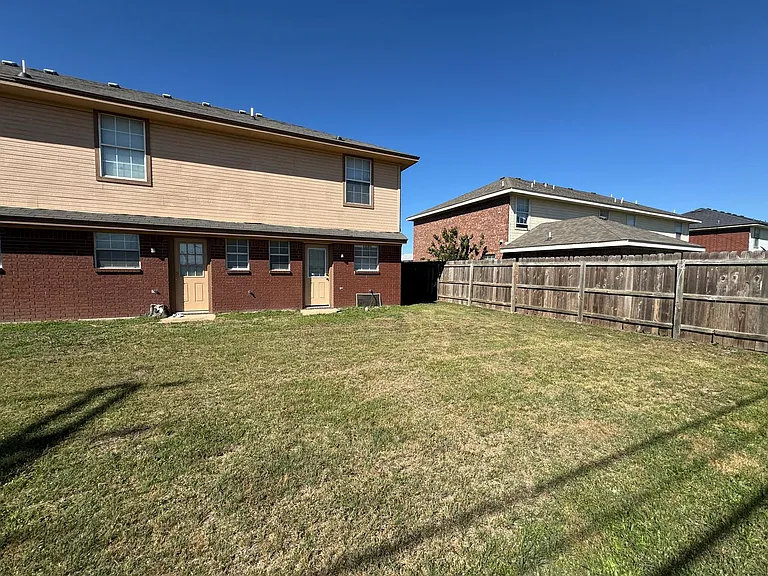 3806 Gus Dr — Photo 18