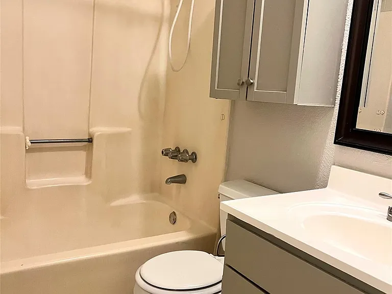 119 Lazy Ln — Photo 4