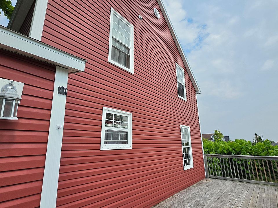 2nd image of 154 Wallace Rd