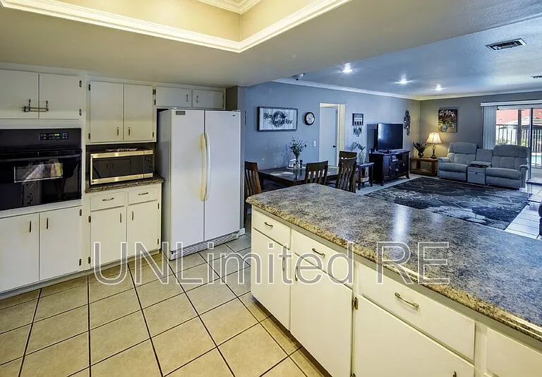 2510 Hacienda Pl — Photo 28