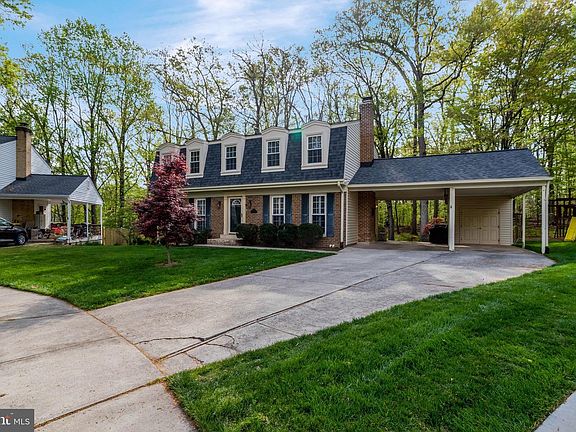 3rd image of 8723 Cuttermill Pl