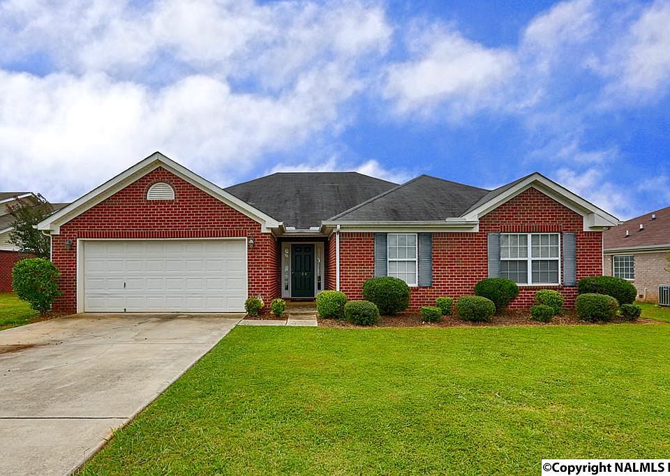 1st image of 108 Bellevue Dr
