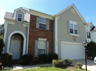 5917 Waverly Lynn Ln, Charlotte, NC 28269