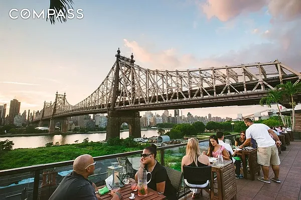 Rented by Compass | media 10