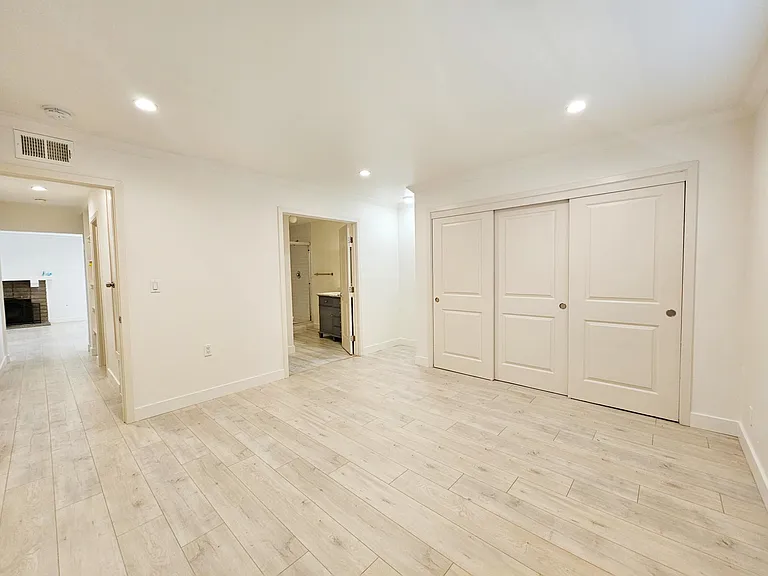 18359 Camino Bello #A — Photo 26
