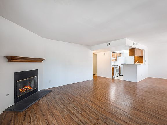5th image of 10133 Tujunga Canyon Blvd #6