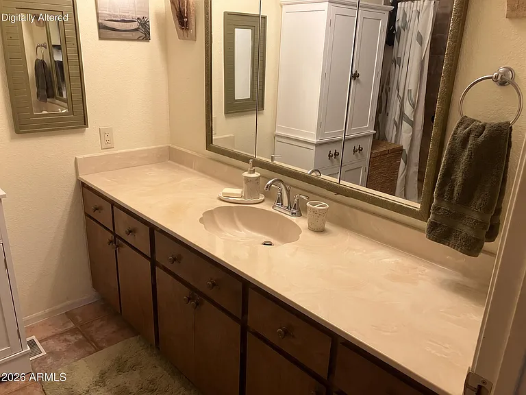 4143 E Crescent Ave — Photo 14