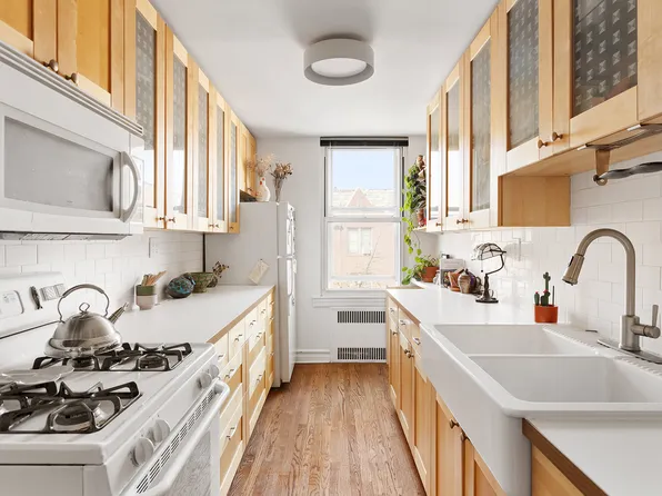 35-05 72nd Street image 2 of 9