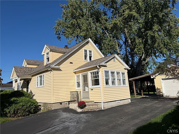 3rd image of 1007 Valentine Ave