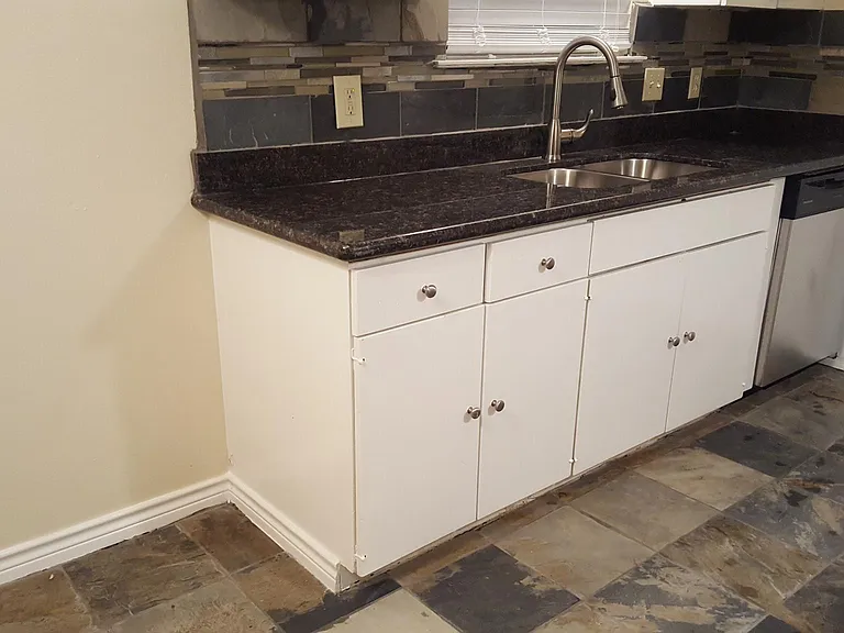 915 Meadow Mead Dr — Photo 5