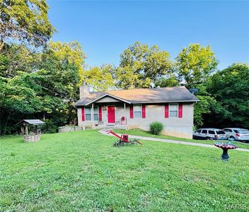 176 Briarwood Ter, De Soto, MO, 63020