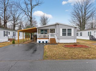 32 James St, Brunswick, ME 04011