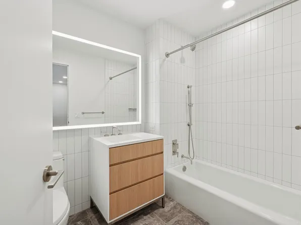 499 President Street image 16 of 35