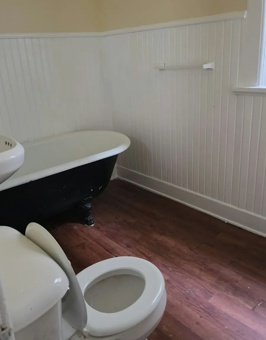 3 bed, $1,495 — Photo 1