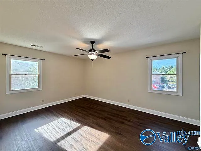 1208 Willowbrook Dr SE #C — Photo 12