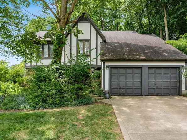 205 Woodedge Cir E, Powell, OH 43065