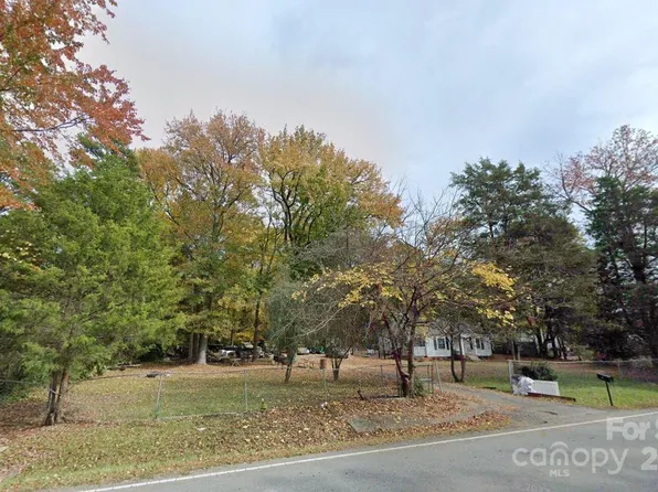 525 Toddville Rd, Charlotte, NC 28214