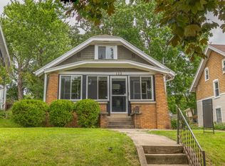 132 Lowell Ave NE, Grand Rapids, MI 49503