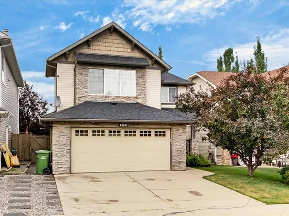 2745 E Coopers Mnr SW, Airdrie, AB T4B 3J8