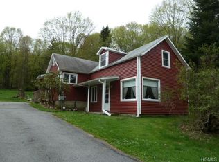 562 Horsepound Rd, Carmel, NY 10512