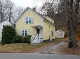 22 Leominster Rd, Shirley, MA 01464