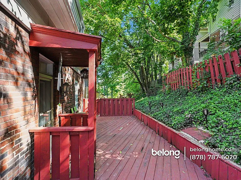 1662 McFarland Rd — Photo 3