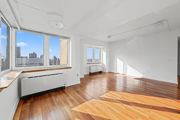 Rented by Corcoran | media 33