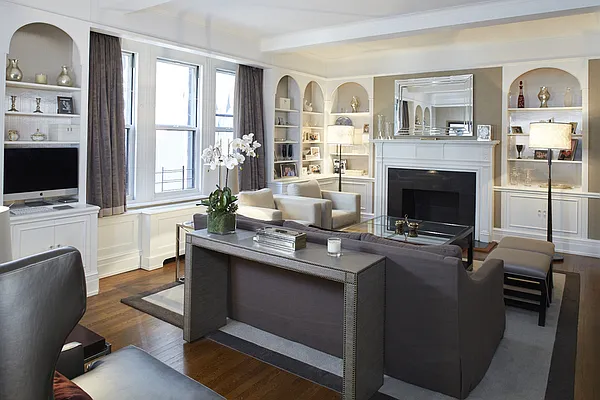 Sold by Stribling | media 11