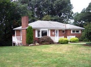 4912 Point Circle Dr, Monroeville, PA 15146