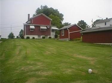 2nd image of 597 Fitz Henry Rd