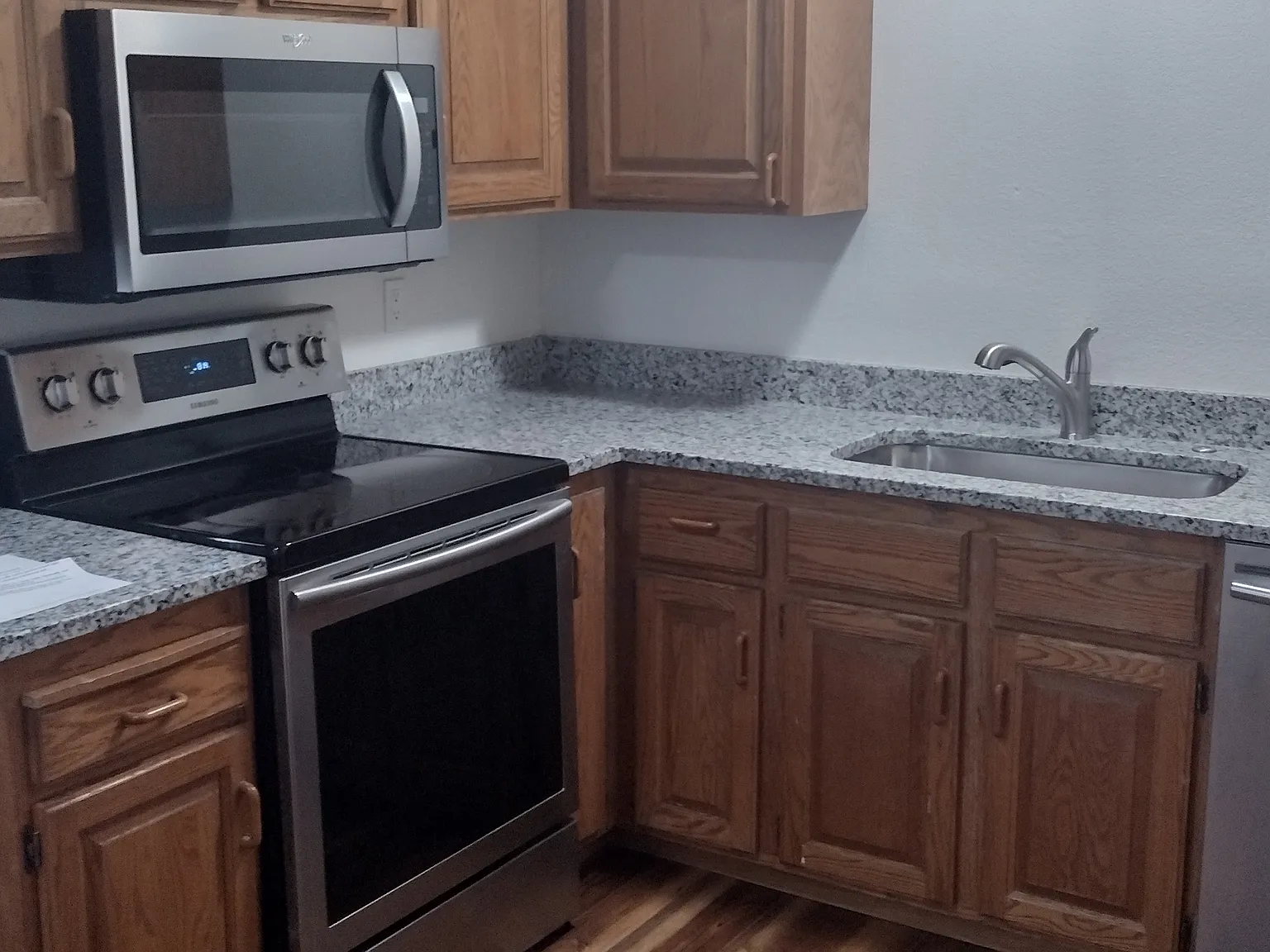 2 bed, 841 sqft, $1,650 — Photo 4