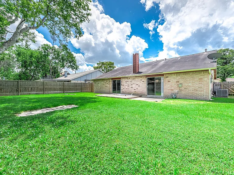 16238 Sierra Grande Dr — Photo 25