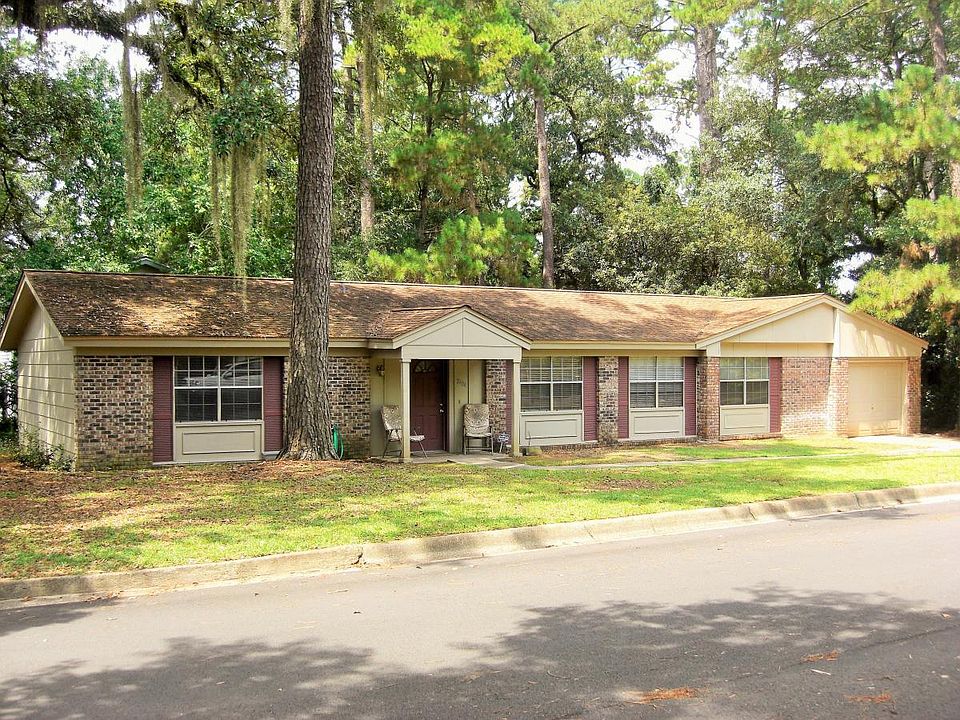 1st image of 2404 Cherry Grove Ln