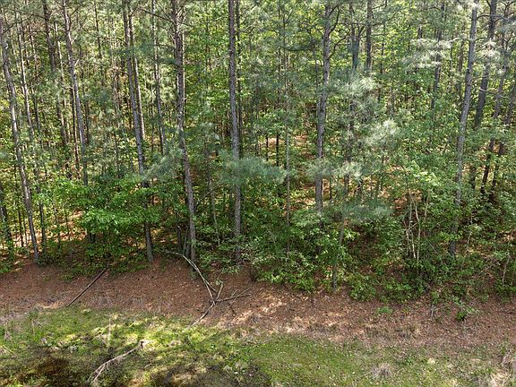5th image of Sturgeon Rd