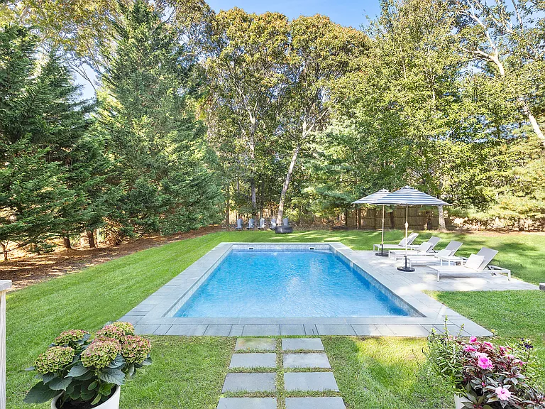 32 Old Fish Cove Rd — Photo 1