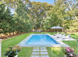 32 Old Fish Cove Rd, Southampton, NY 11968