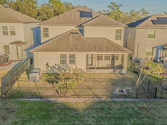 5th image of 6244 English Hollow Rd