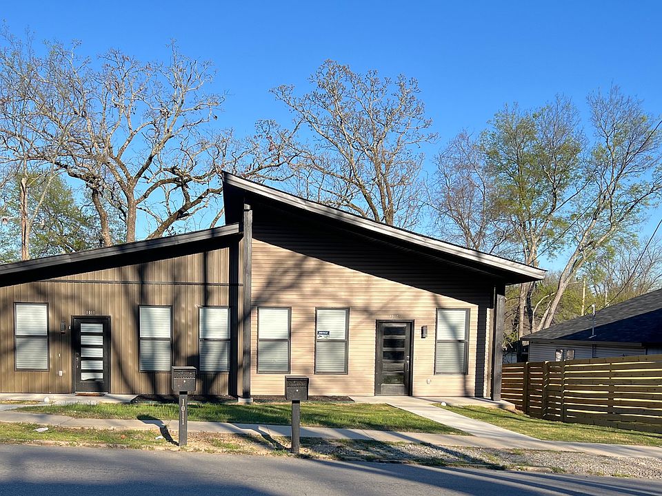 1st image of 1011 S Woodrow St #B