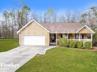 428 Arrowhatchee Dr, Winder, GA 30680