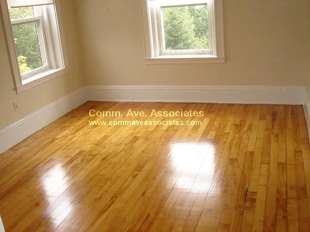 Fordham Court — Photo 16