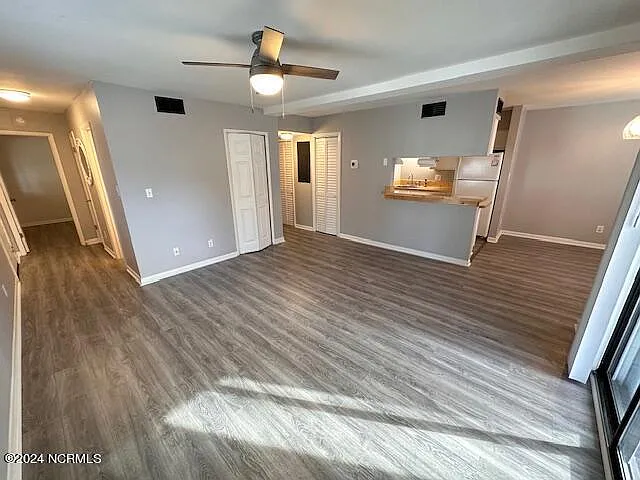 2 bed, 2.0 bath, 860 sqft, $1,200 — Photo 3