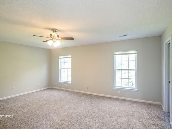 3rd image of 230 Emerald Isle Dr
