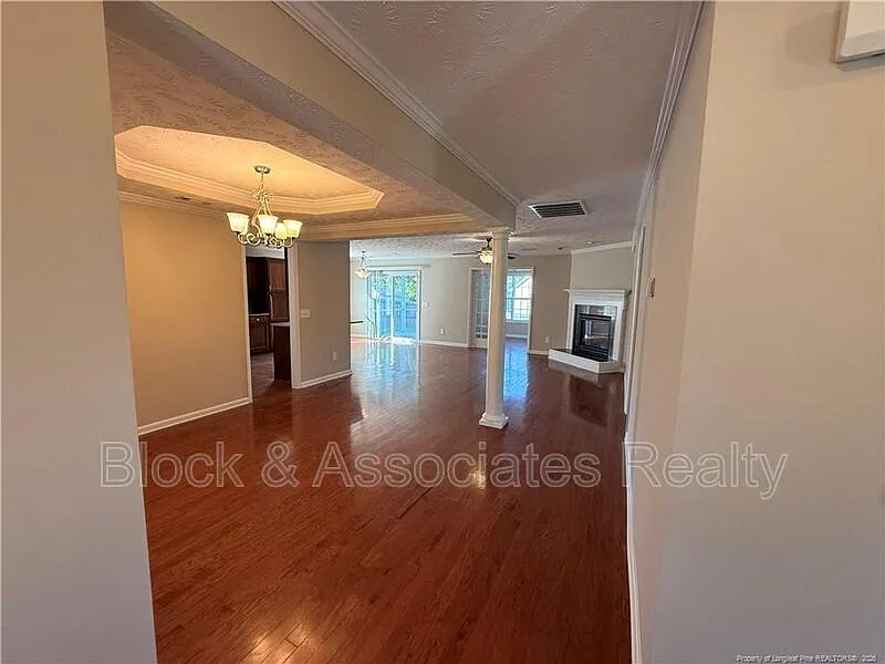 The Colony at Lexington — Photo 2