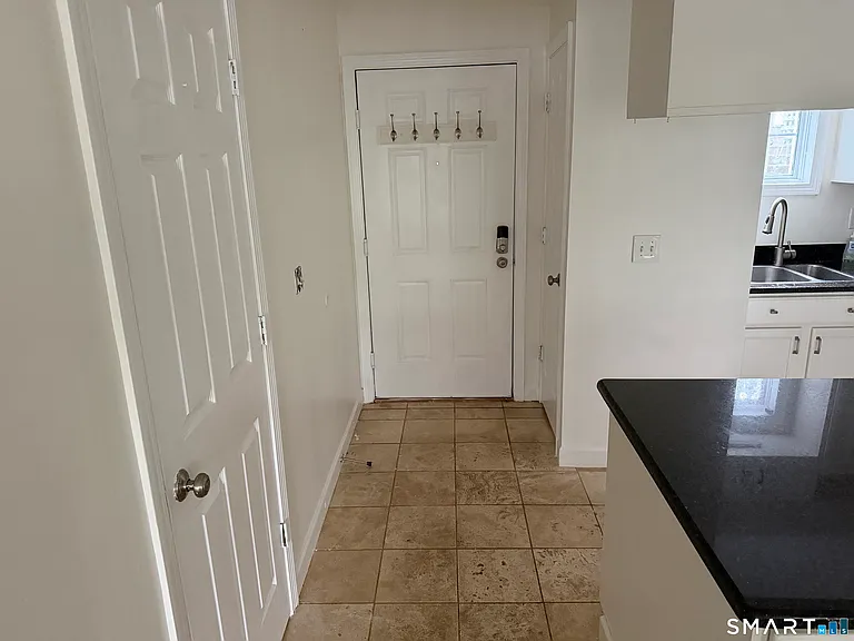 213 Old Pond Ln #213 — Photo 3